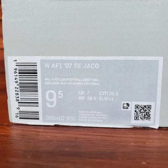 Nike Air Force 1 07 SE Shoes Women‎ 9.5 Grey Jacquard Floral Sail DR6402-900 - Picture 8 of 9